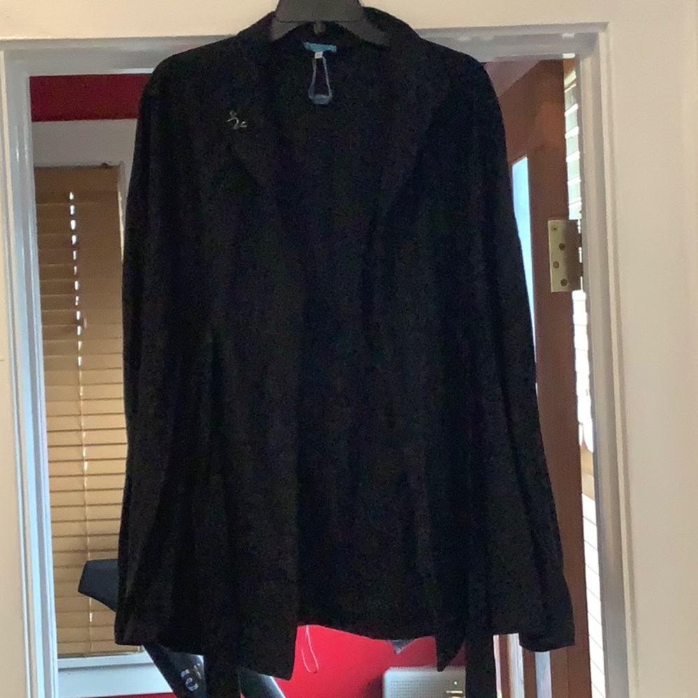 Black Poncho Women’s